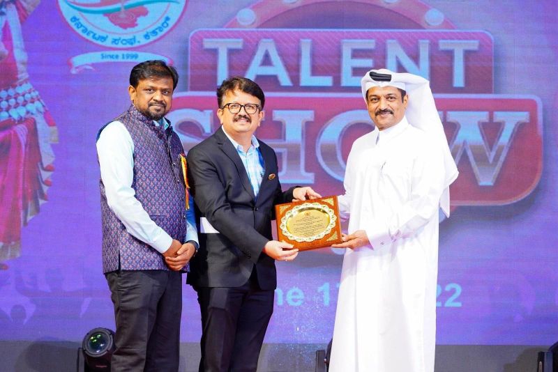 Indian Cultural center Vice-president Shri Subramanya Hebbagelu was felicitated by Karnataka Sangha Qatar